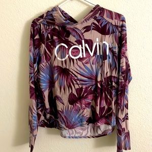 Tom, long sleeve sports